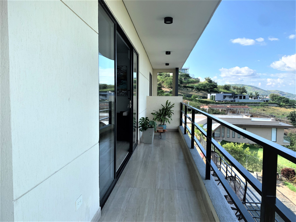 Casa En Venta - Parcelación Campestre Laguna Seca, Yumbo