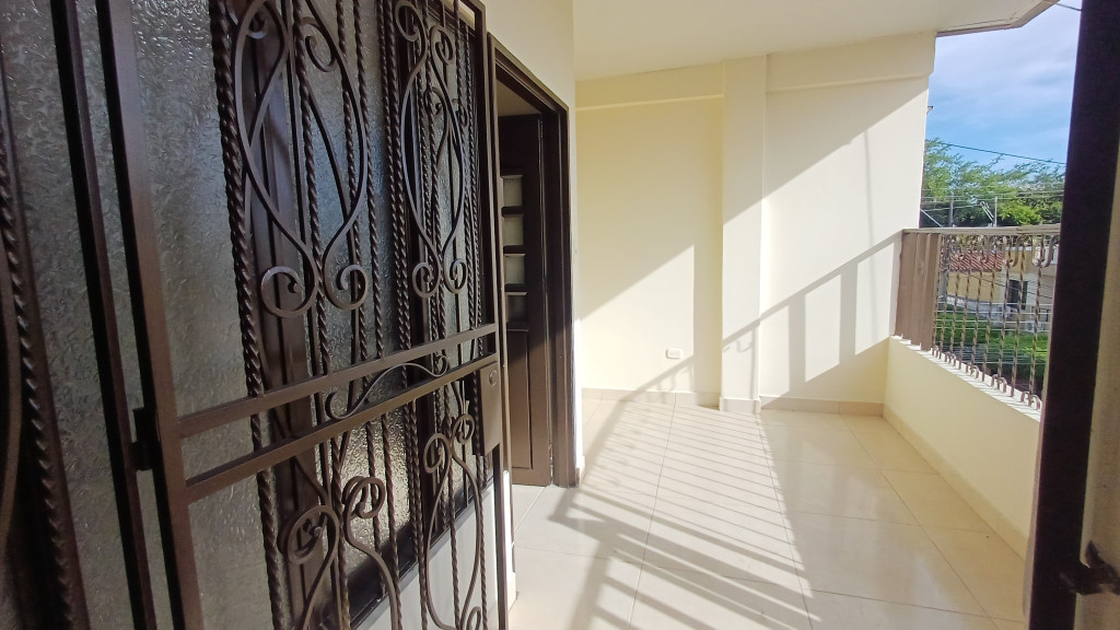 Apartamento En Arriendo - Urb. El Bosque, Palmira