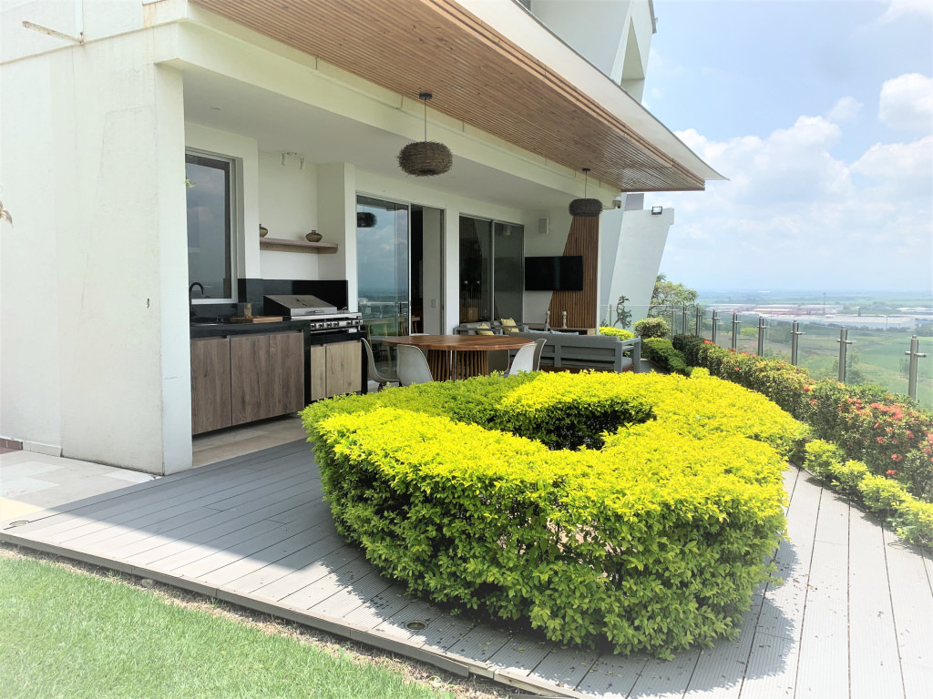 Casa Campestre En Venta - Parcelación Campestre Laguna Seca, Yumbo