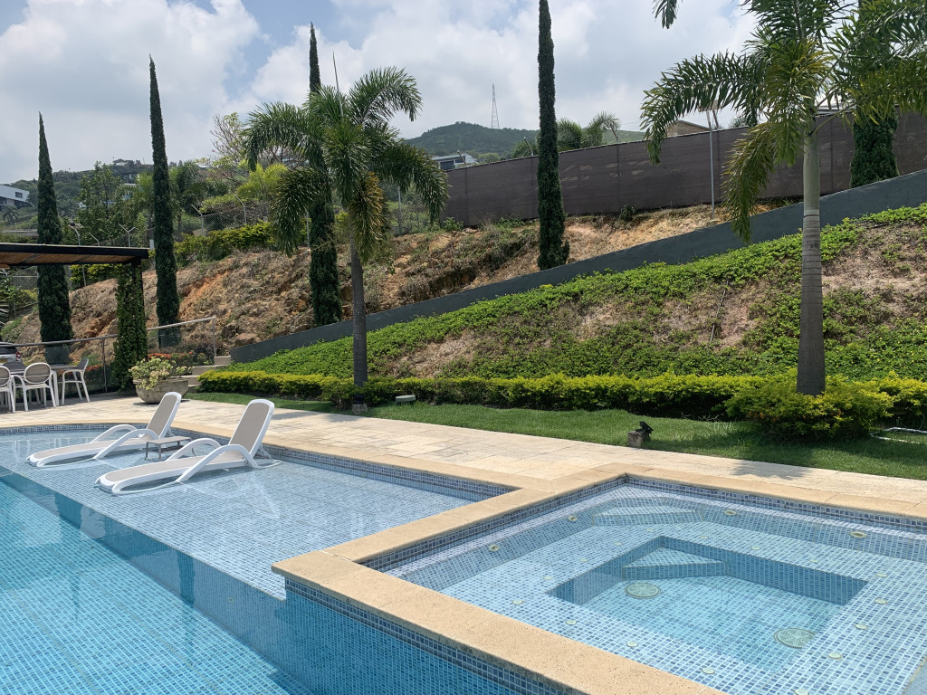 Casa Campestre En Venta - Parcelación Campestre Laguna Seca, Yumbo