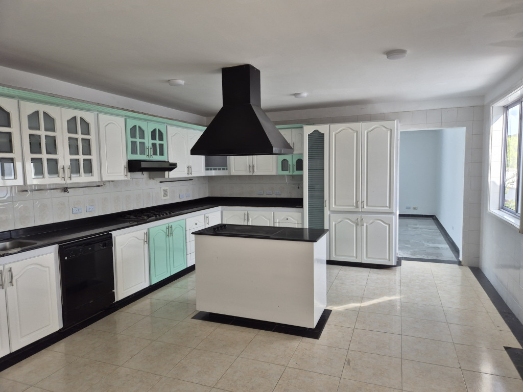 Casa En Venta - Ciudad Jardín, Cali