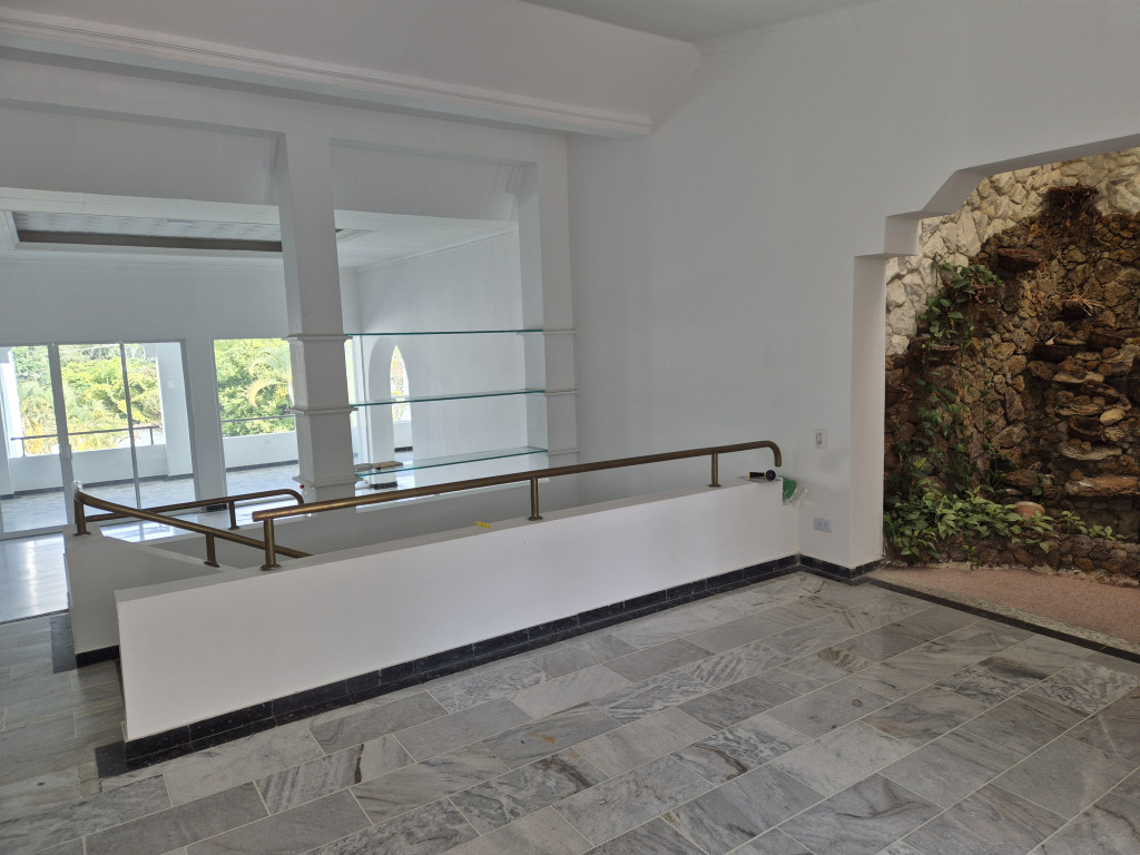 Casa En Venta - Ciudad Jardín, Cali