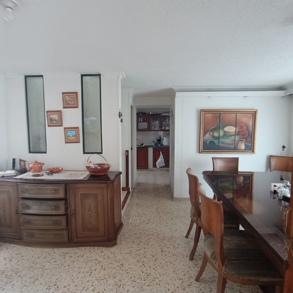 Casa En Venta - Urbanización La Flora, Cali