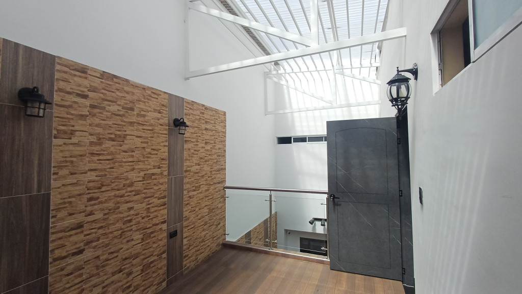 Casa En Venta - El Recreo, Palmira