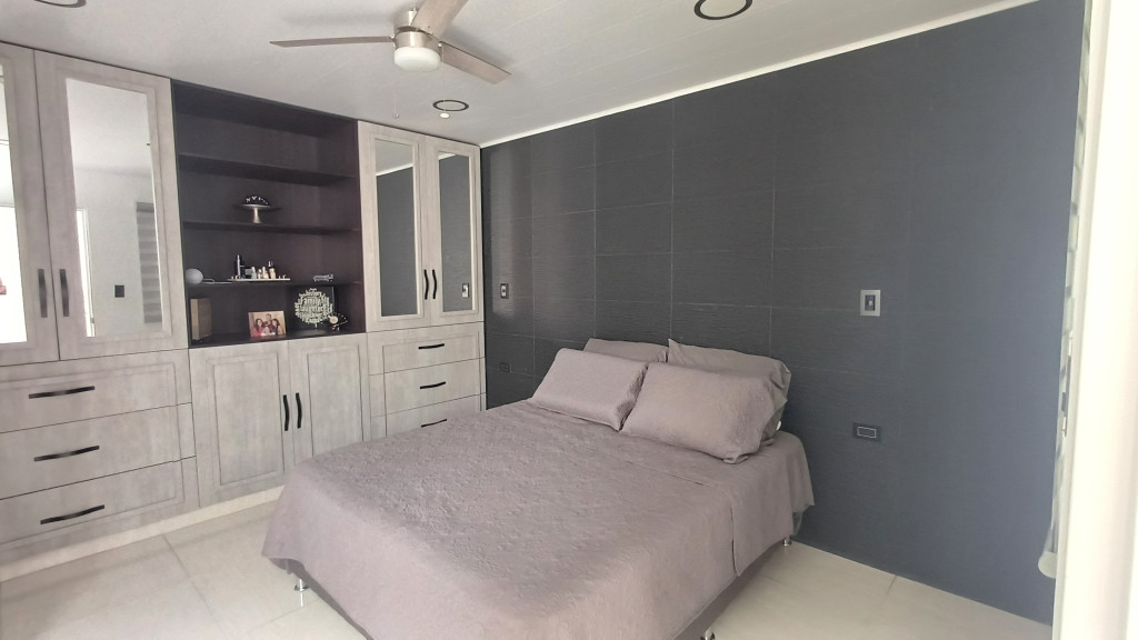 Casa En Venta - El Recreo, Palmira