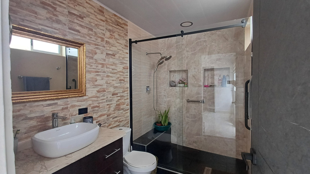 Casa En Venta - El Recreo, Palmira