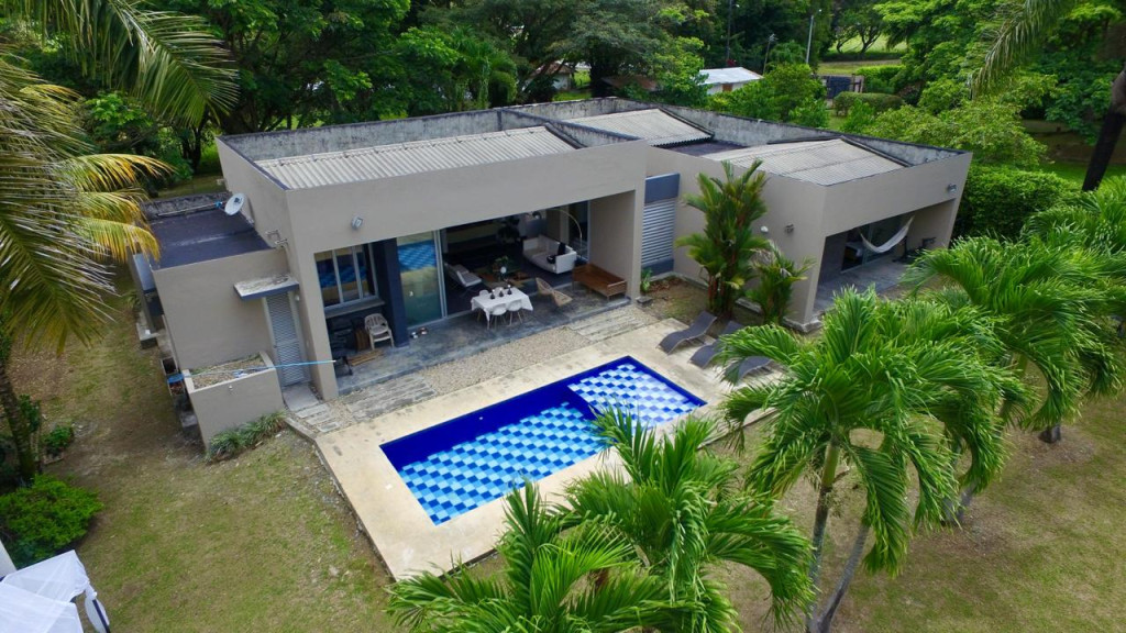 Casa Campestre En Venta - San Antonio, Bugalagrande