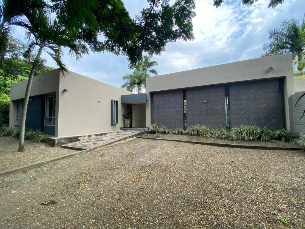 Casa Campestre En Venta - San Antonio, Bugalagrande