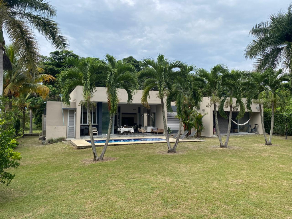 Casa Campestre En Venta - San Antonio, Bugalagrande