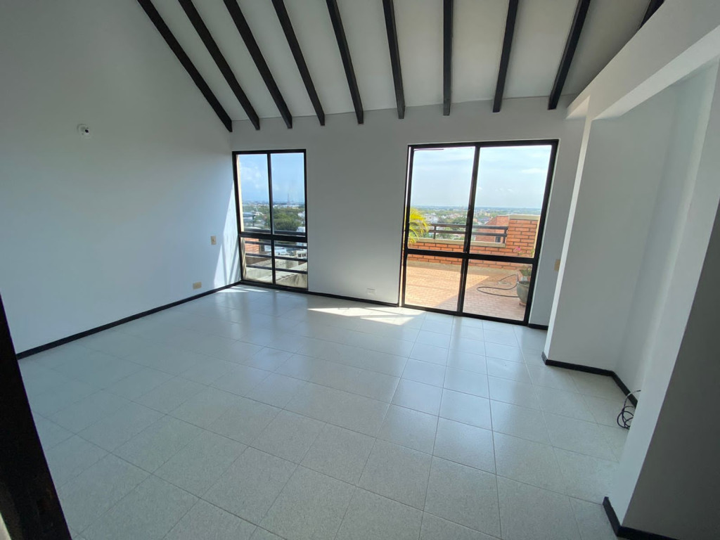 Apartamento En Venta - El Ingenio, Cali
