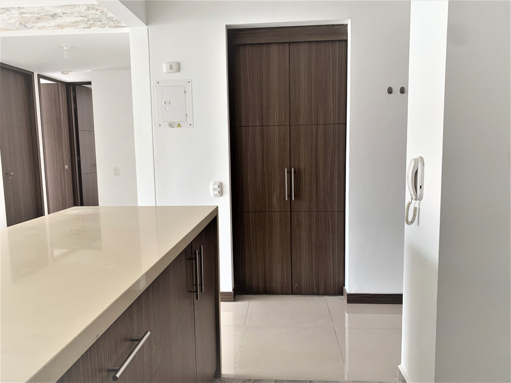 Apartamento En Venta - Valle Del Lili, Cali