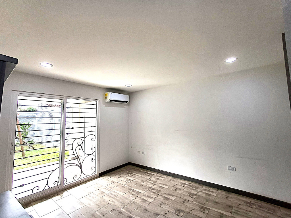 Casa En Venta - La Flora, Cali