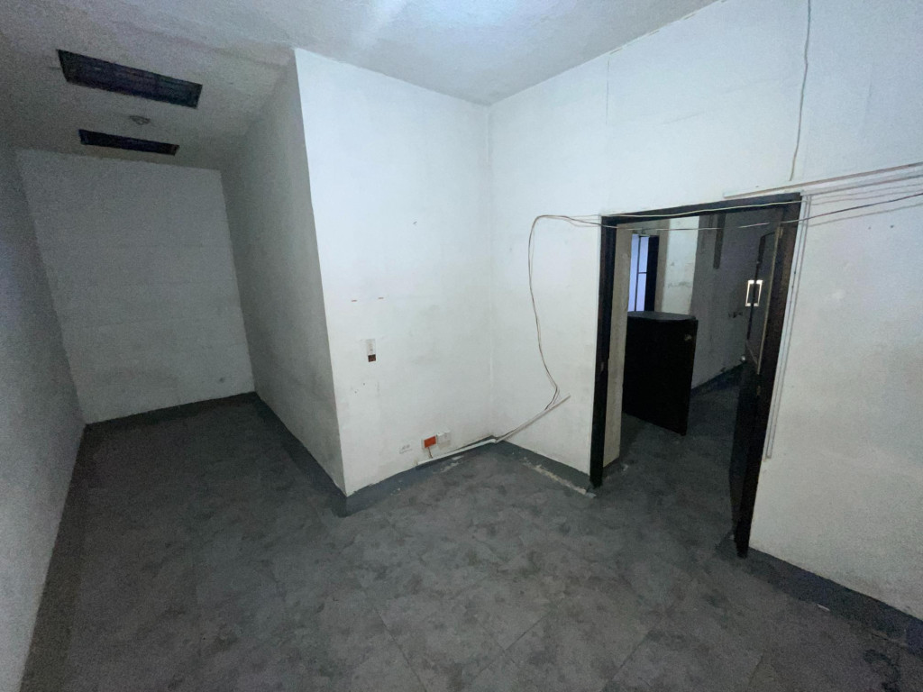 Local En Arriendo/Venta - A Una Cuadra De La Notaria 14 Centro De Cali, Cali