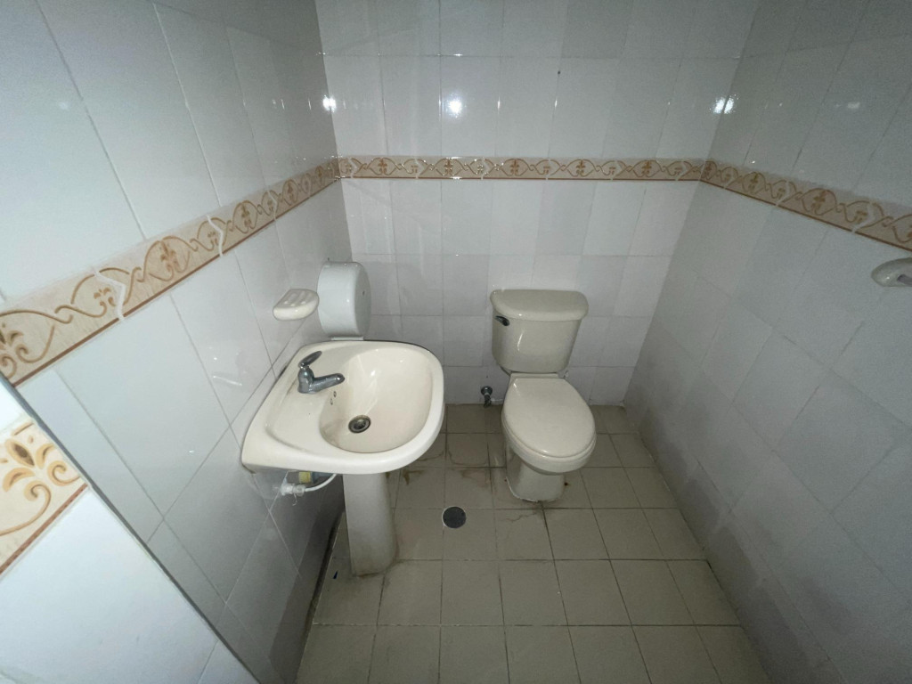 Local En Arriendo/Venta - A Una Cuadra De La Notaria 14 Centro De Cali, Cali