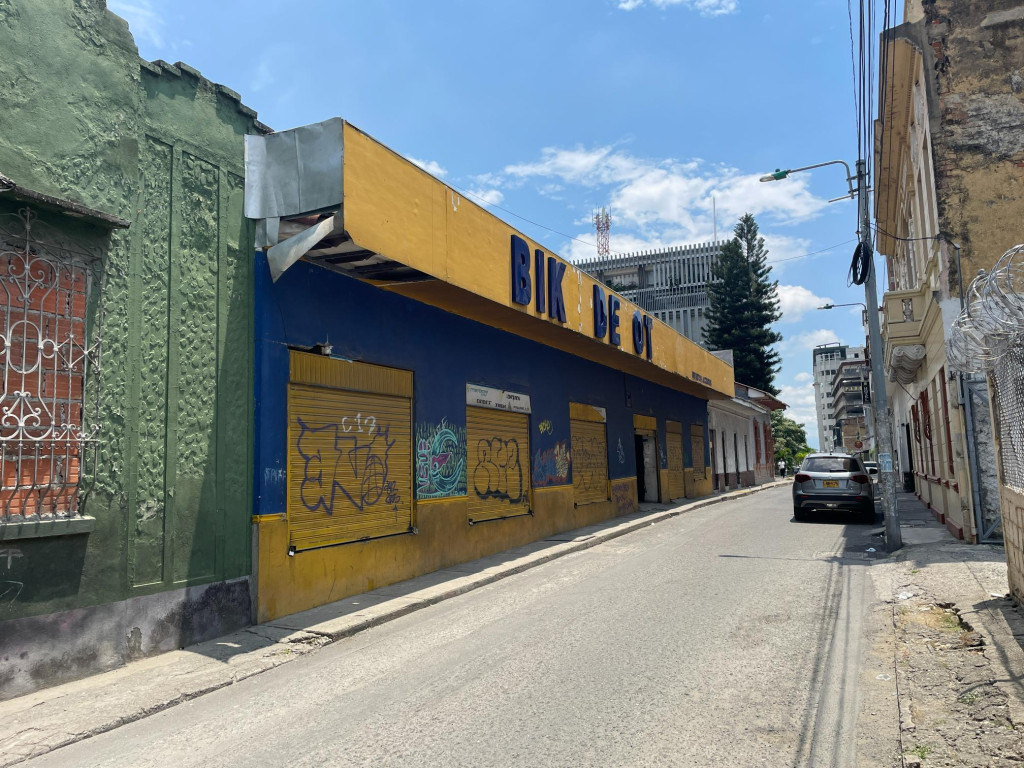 Local En Arriendo/Venta - A Una Cuadra De La Notaria 14 Centro De Cali, Cali