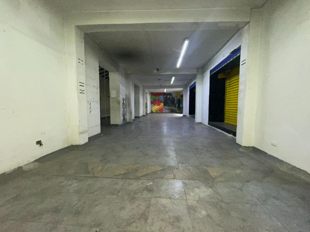 Local En Arriendo/Venta - A Una Cuadra De La Notaria 14 Centro De Cali, Cali