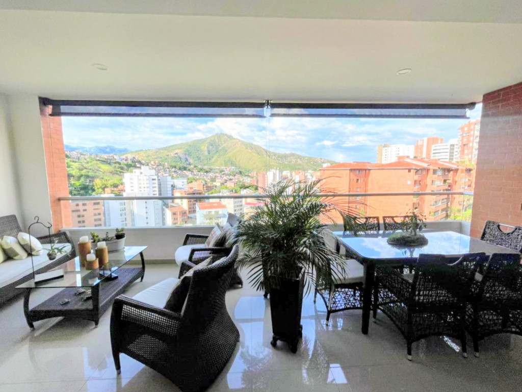 Apartamento En Venta - Santa Teresita, Cali