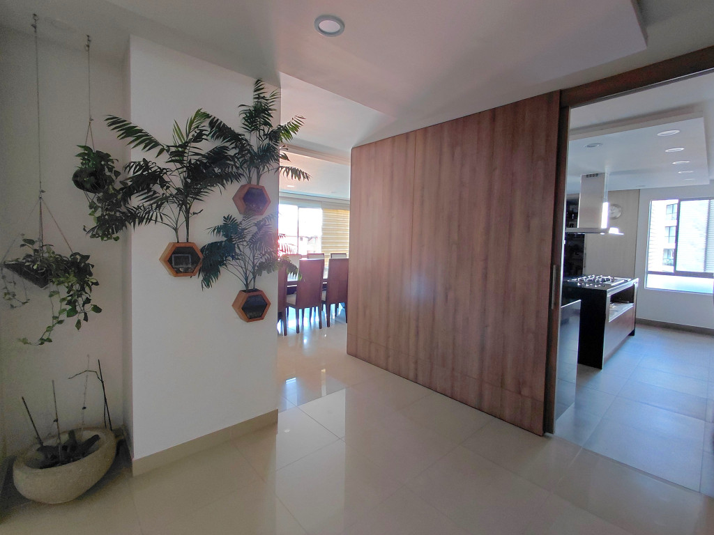 Apartamento En Venta - Santa Teresita, Cali