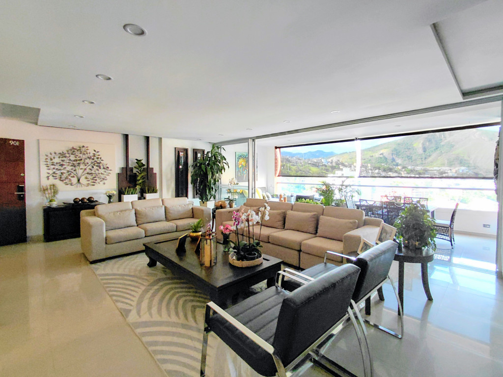 Apartamento En Venta - Santa Teresita, Cali