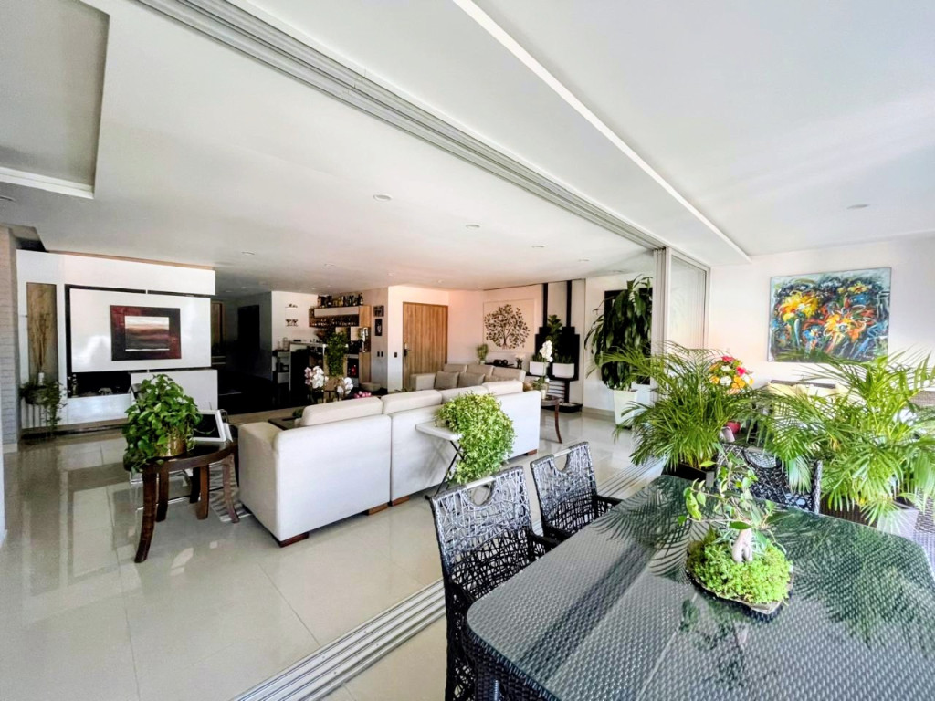 Apartamento En Venta - Santa Teresita, Cali