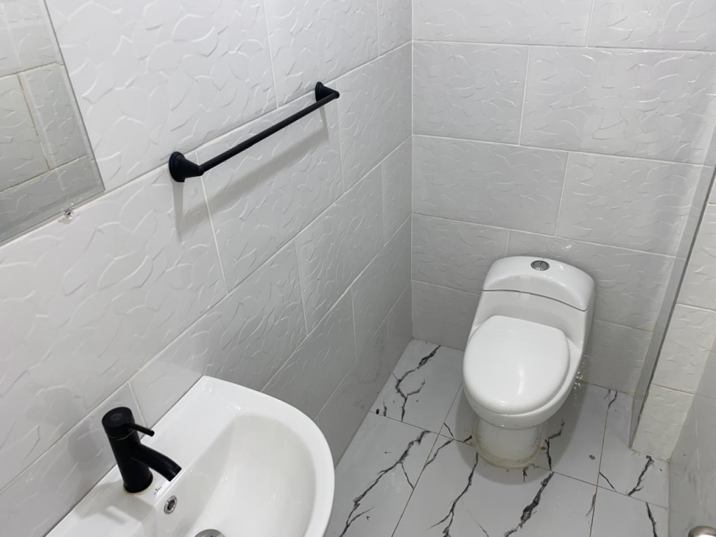 Local En Arriendo - Ciudad 2000, Cali