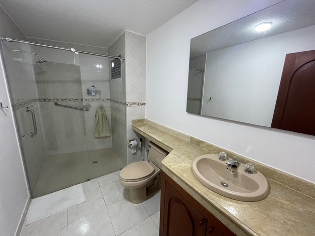 Apartamento En Venta - Santa Teresita, Cali