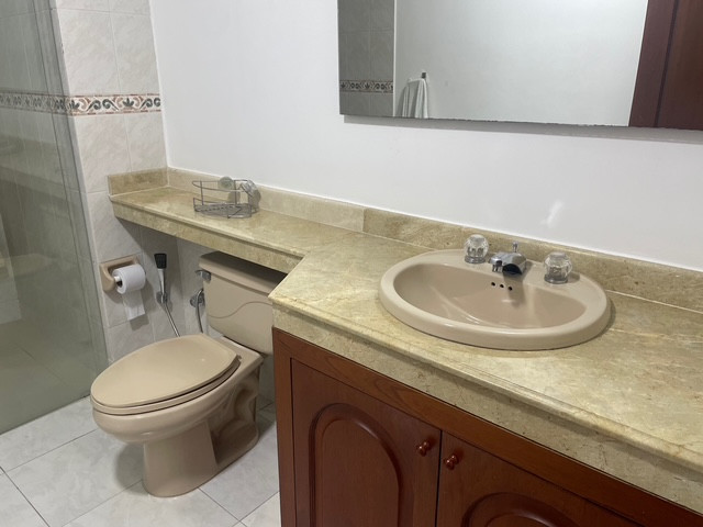 Apartamento En Venta - Santa Teresita, Cali