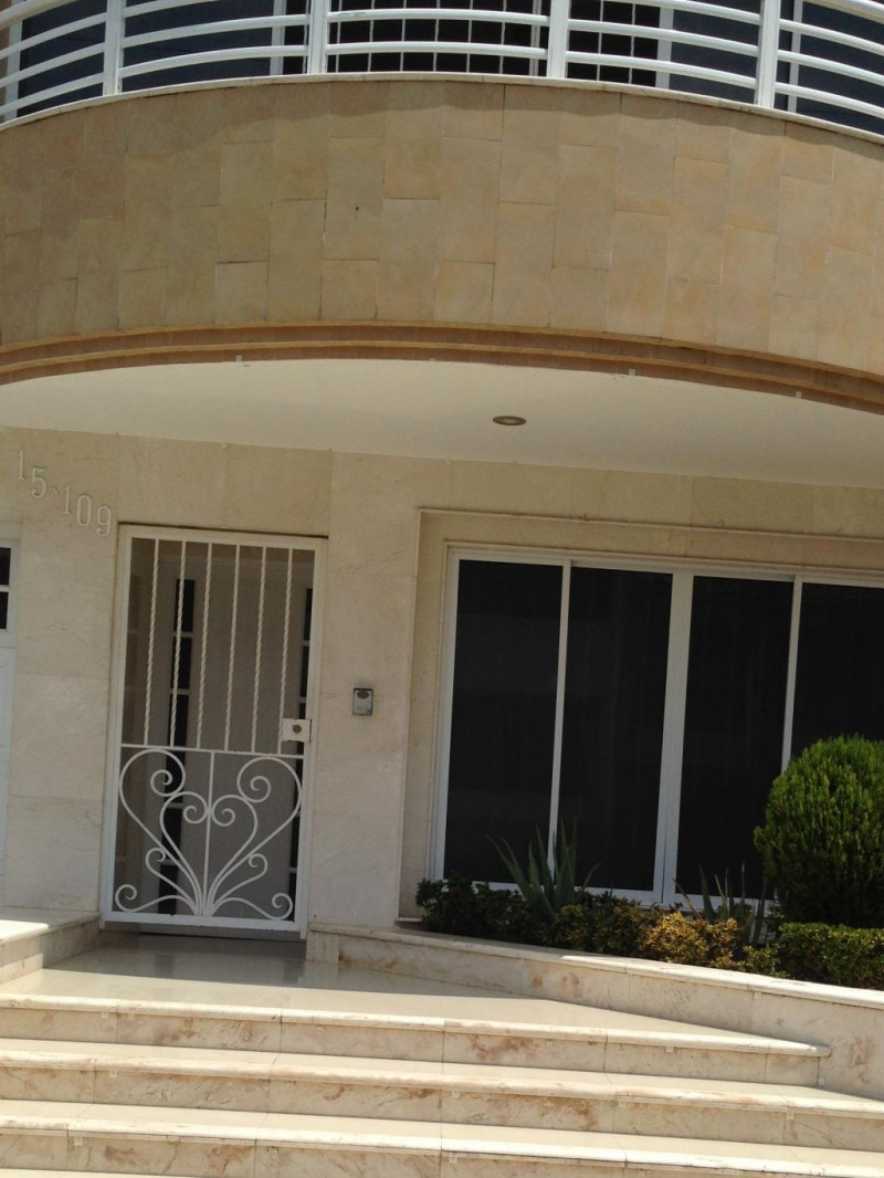 Casa En Arriendo - El Ingenio Ii, Cali