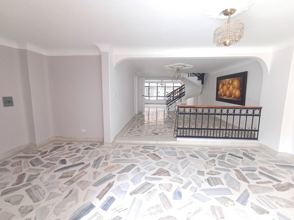 Casa En Venta - Vipasa, Cali