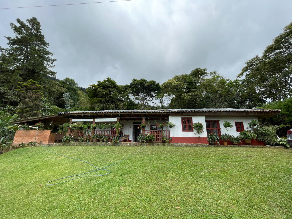 Casa Campestre En Arriendo/Venta - Dapa Parcelación Hacienda Los Morales, Yumbo