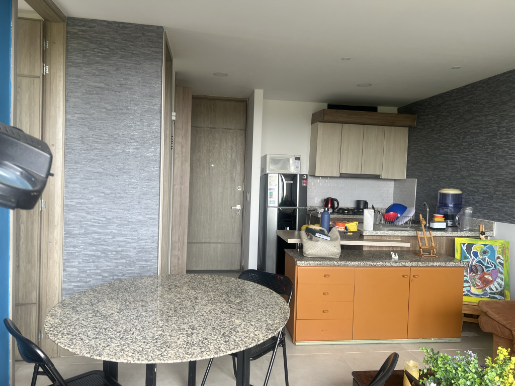 Apartaestudio En Arriendo - Ciudad Jardín, Cali