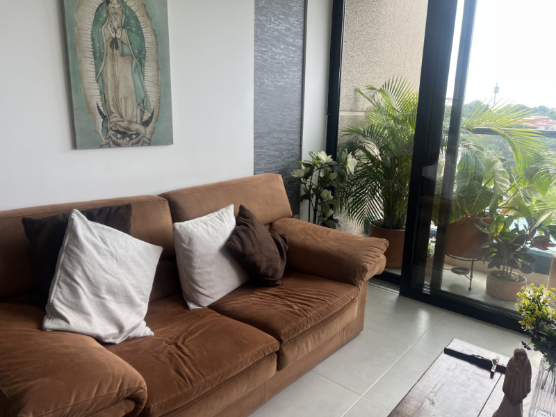 Apartaestudio En Arriendo - Ciudad Jardín, Cali