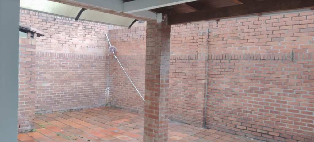 Casa En Arriendo/Venta - Urbanización San Joaquin, Cali