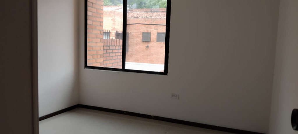 Casa En Venta - Urbanización San Joaquin, Cali