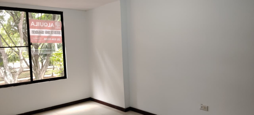 Casa En Venta - Urbanización San Joaquin, Cali