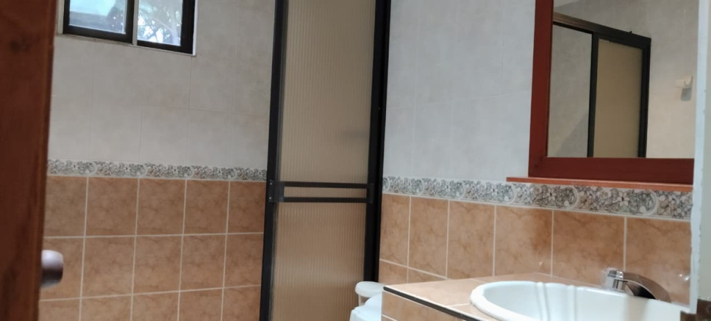 Casa En Venta - Urbanización San Joaquin, Cali