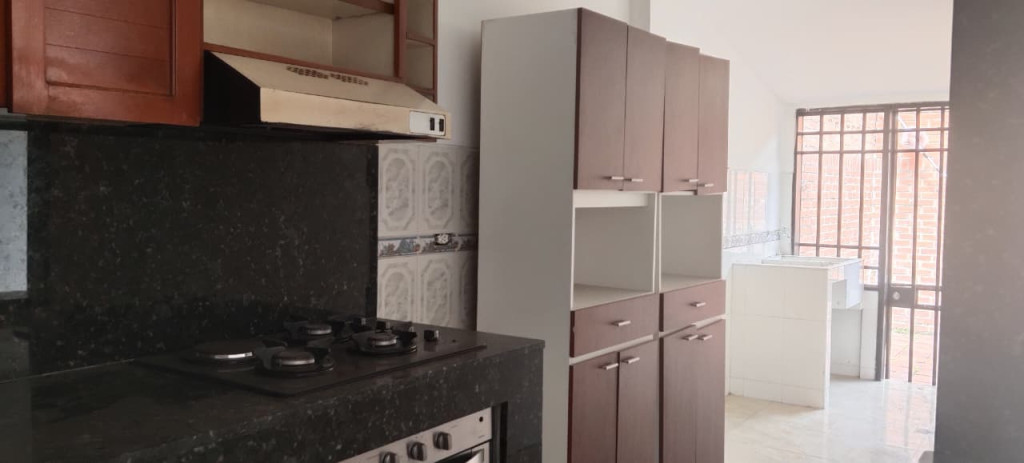 Casa En Venta - Urbanización San Joaquin, Cali