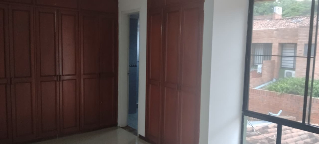 Casa En Arriendo/Venta - Urbanización San Joaquin, Cali