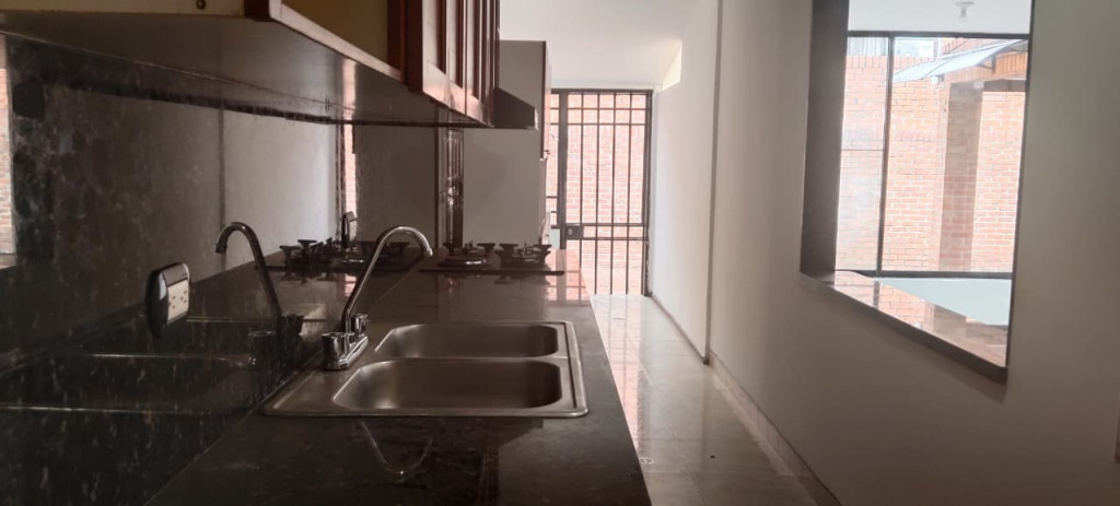 Casa En Venta - Urbanización San Joaquin, Cali