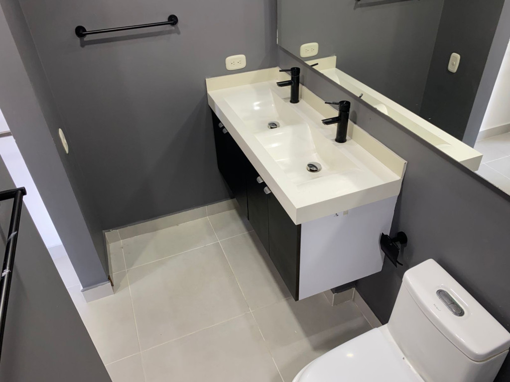 Apartamento En Arriendo - Valle Del Lili, Cali