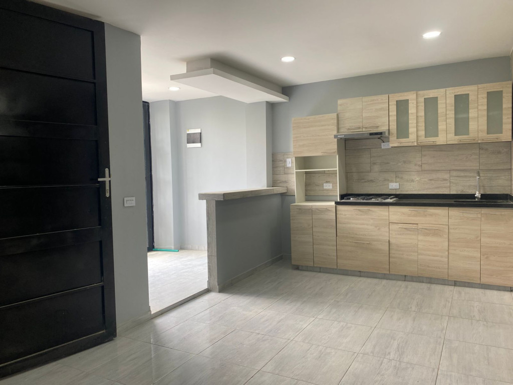 Apartamento En Arriendo - Ciudad 2000, Cali