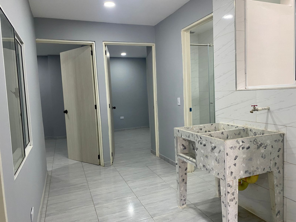 Apartamento En Arriendo - Ciudad 2000, Cali