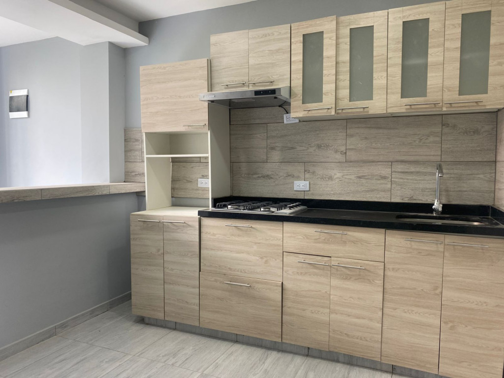 Apartamento En Arriendo - Ciudad 2000, Cali