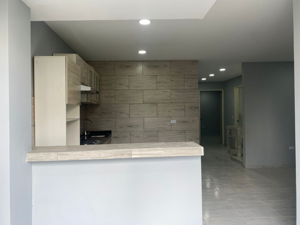 Apartamento En Arriendo - Ciudad 2000, Cali