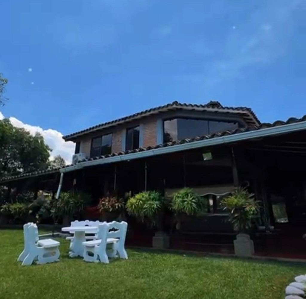 Casa En Venta - La Reforma, Cali