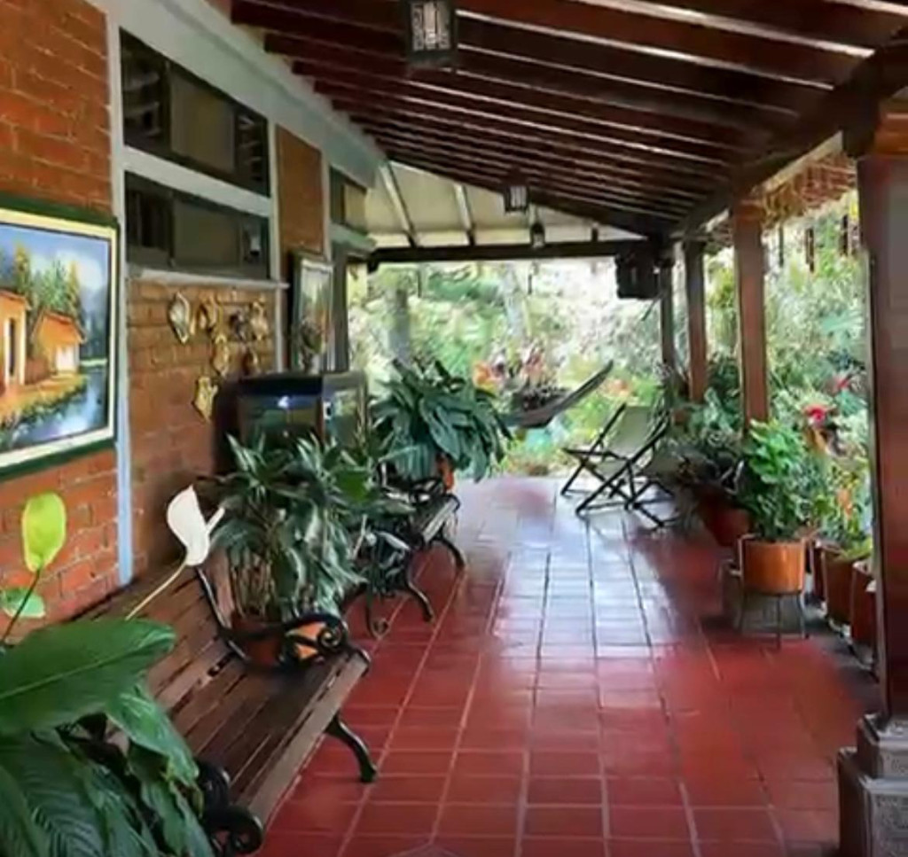 Casa En Venta - La Reforma, Cali