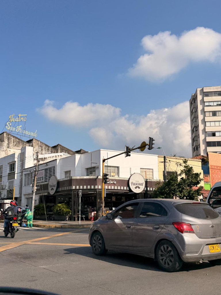 Casas Con Local En Venta - San Fernando, Cali