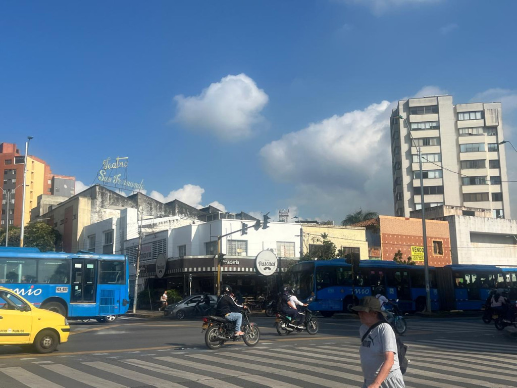 Casas Con Local En Venta - San Fernando, Cali