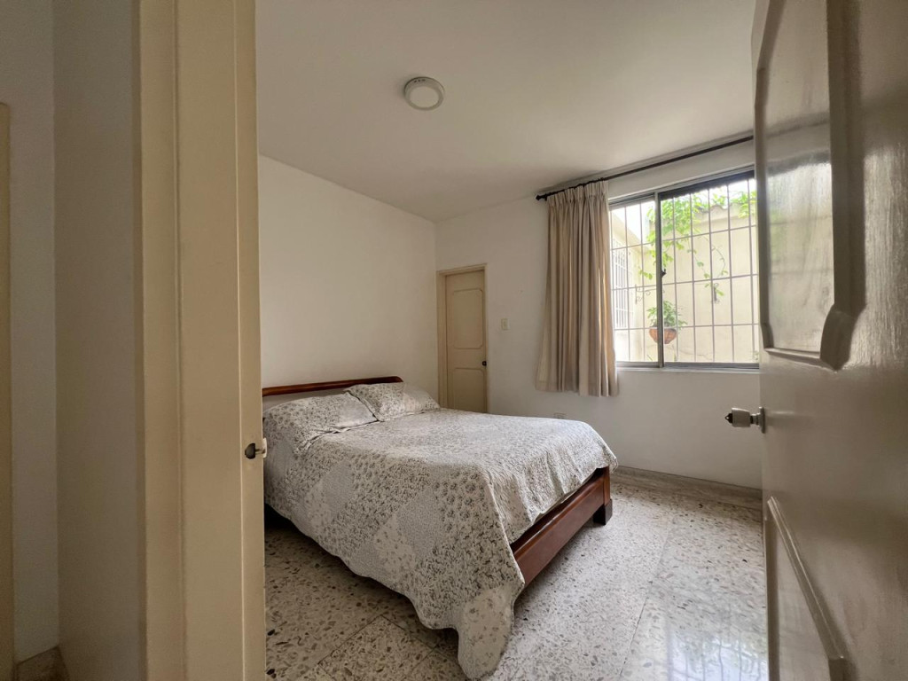 Casa En Venta - Urbanización La Flora, Cali