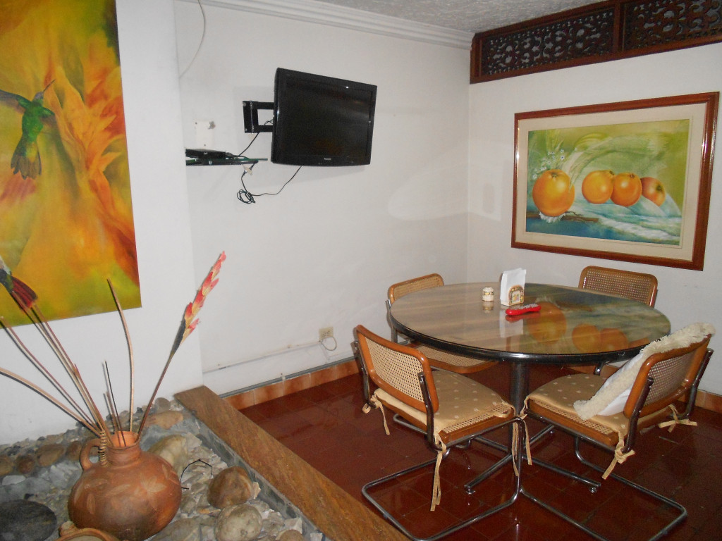 Casa En Venta - Ciudad Jardín, Cali